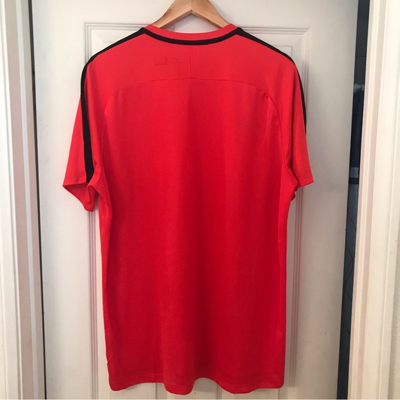 Nike Dri fit Soccer Training Shirt All Over Swoosh Nike Logo - Picture 2 of 9